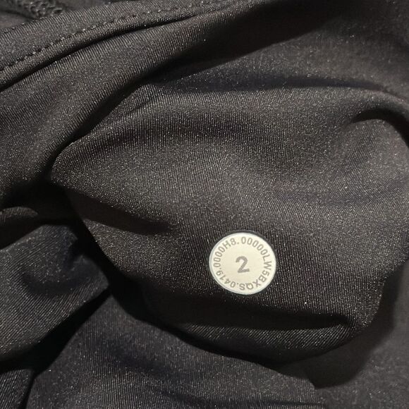 Lululemon Fast & Free 7/8 Tight II Non-Reflective Nulux 25"
Black size 2 NWT - Picture 4 of 5